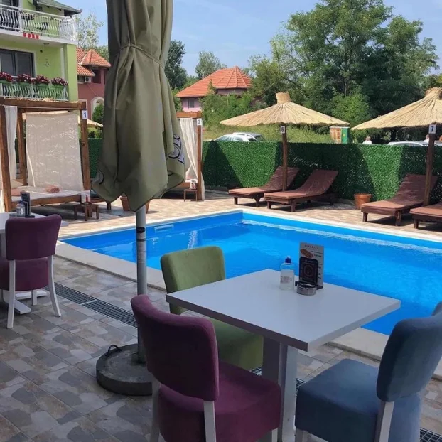 Srebrno jezero - turisticko ugostiteljski objekat