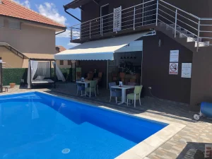 Srebrno jezero - turisticko ugostiteljski objekat