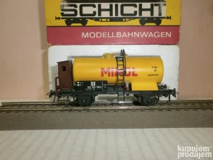 Schicht 426/001 - cisterna DR "Minol" - H0