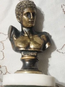 Figura hermes-mesing-bronza-17cm visine sa postoljem-860gram