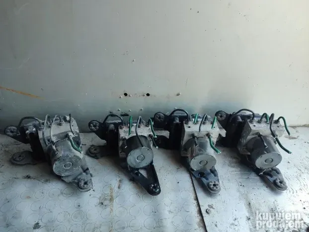 ABS modul pumpa renault