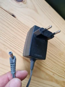 6.5V 0.5A 3,25W Panasonic ACDC Adapter - Punjač - Ispravljač