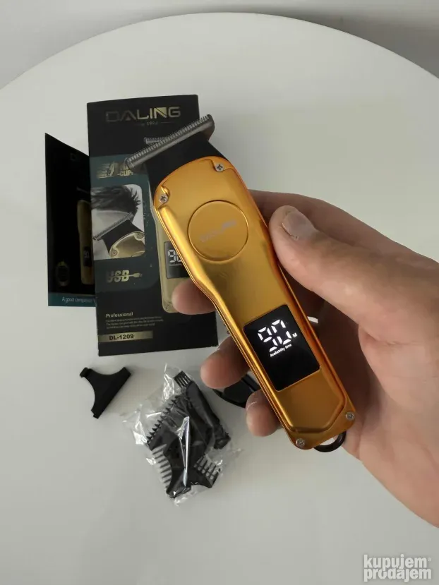 Trimer - Masinica za bradu i kosu sa Displejom NOVO