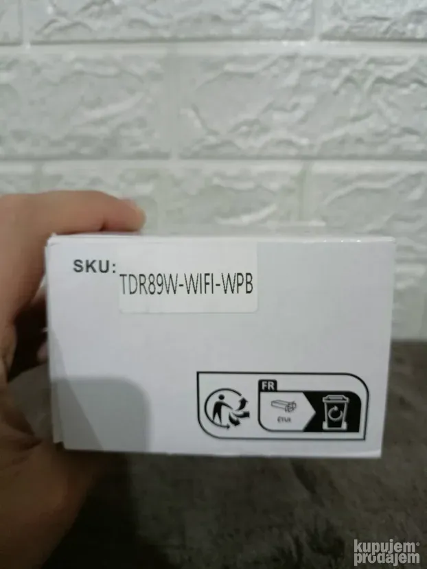 - WiFi sobni termostat Vaconoff