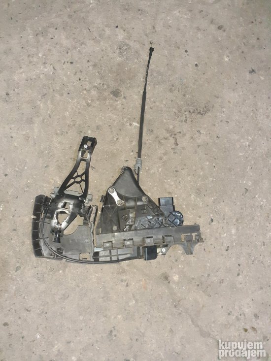 Volvo S 40 brava prednjih desnih vrata