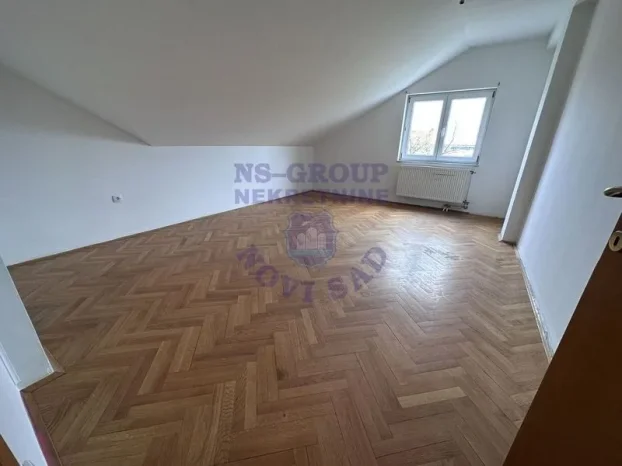 Š-539642, Opština Novi Sad, 5+ petosoban, 154 m²