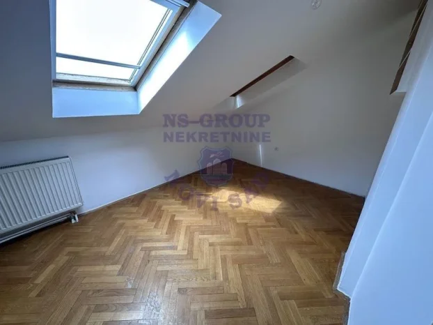 Š-539642, Opština Novi Sad, 5+ petosoban, 154 m²