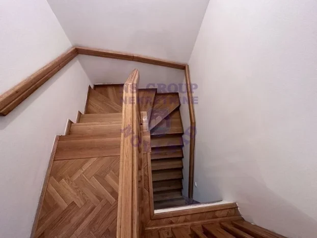 Š-539642, Opština Novi Sad, 5+ petosoban, 154 m²