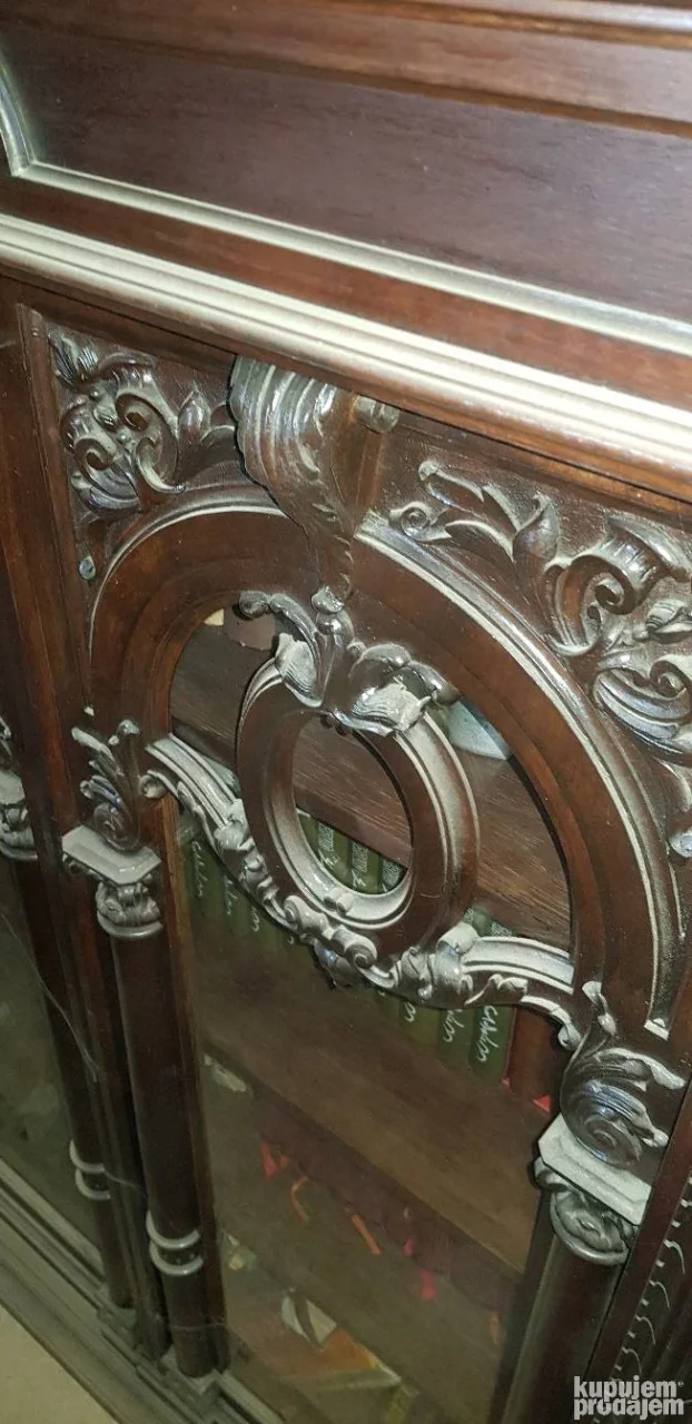 Stari stilski nameštaj