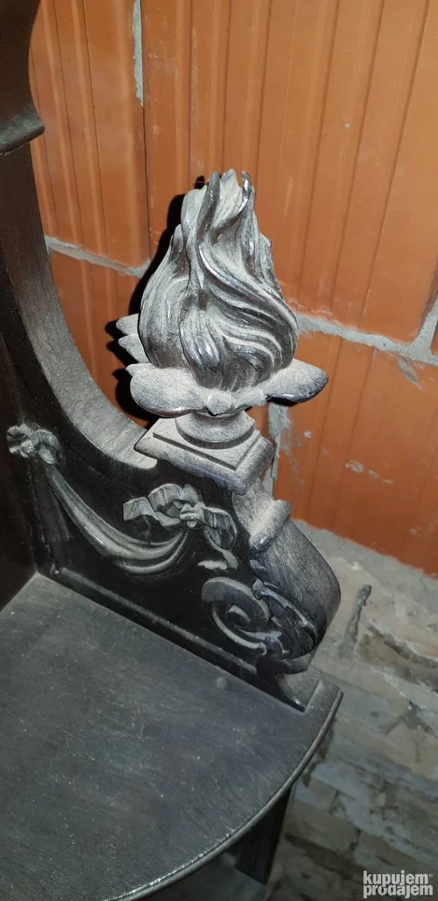 Stari stilski nameštaj