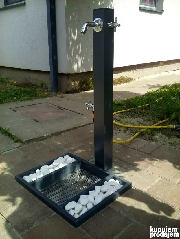 Metalne baštenske i dvorišne česme