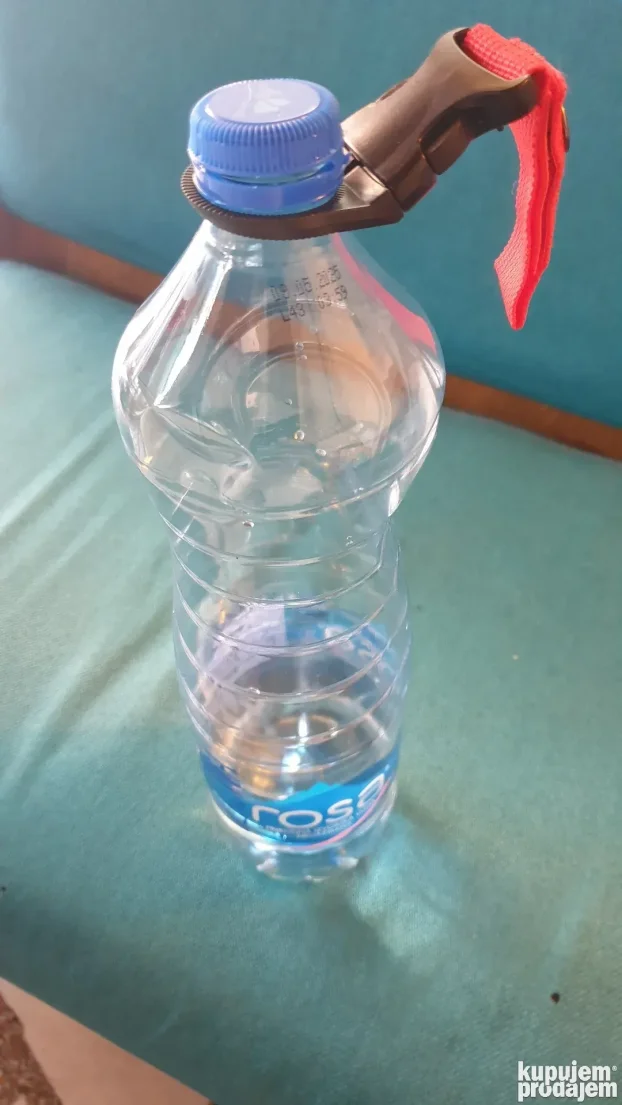 Drzac nosac za flasu bocu