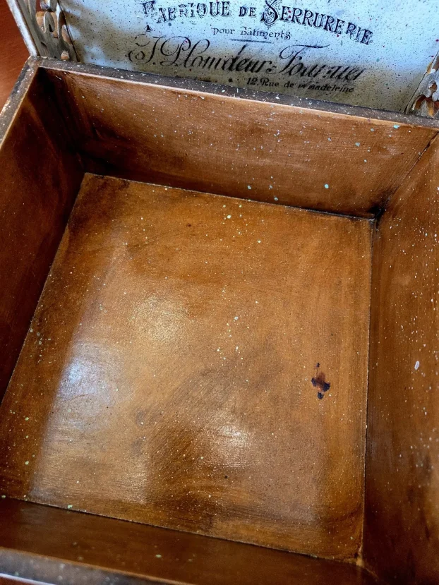 Stara drvena kutija iz Pariza, 25 cm