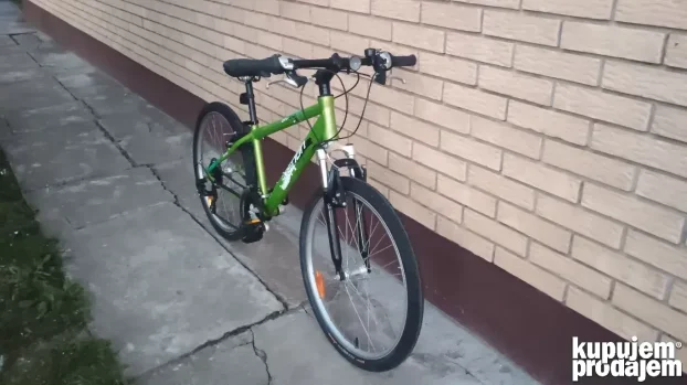 Bicikl 24' beli 80, plavi  crveni i zeleni po 70