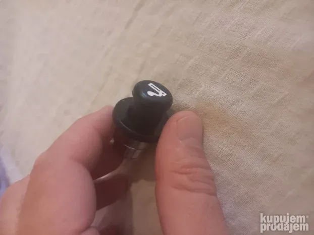 Skrivene pregrade,mini sefovi,za dragocenosti i nakit