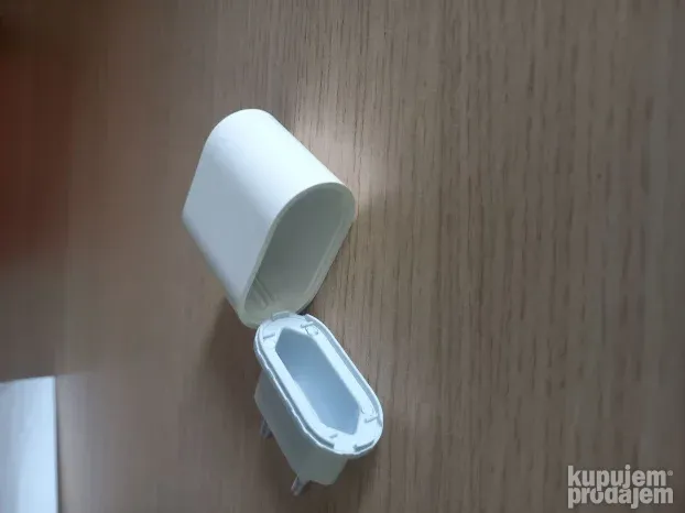 Skrivene pregrade,mini sefovi,za dragocenosti i nakit