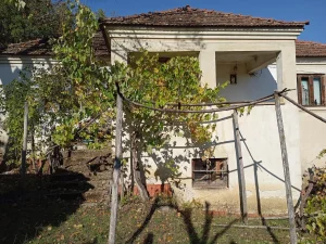 Povoljno na prodaju !