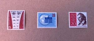 3 mint markice posebnog entitet izdavača - BERLIN, 1959