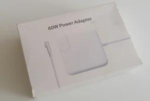 Apple MagSafe 60w Nov adapter Punjac za notebook