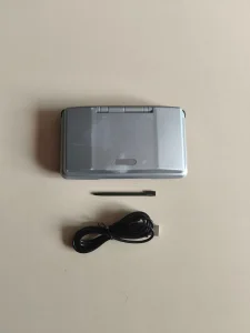 Nintendo DS Sivi Gray