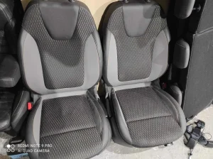 Opel Crossland Sedista