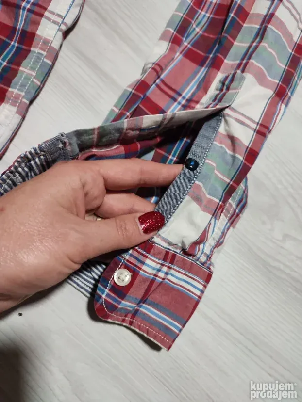 Tommy Hilfiger vintage fit kosulja vel. L - kao nova