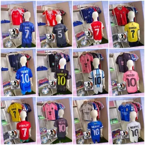 Dresovi,trenerke i oprema za decu 2025