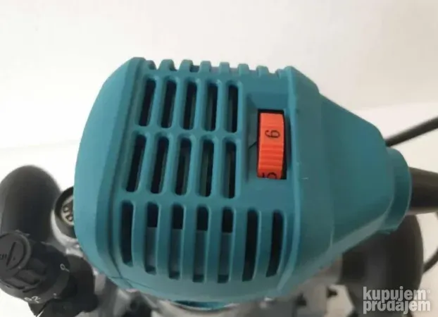 MAKITA frezer za drvo 1850W / prihvat 6mm