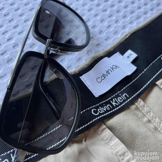 CALVIN KLEIN ORIGINAL muske krem bermude 35 ili XXL - XL