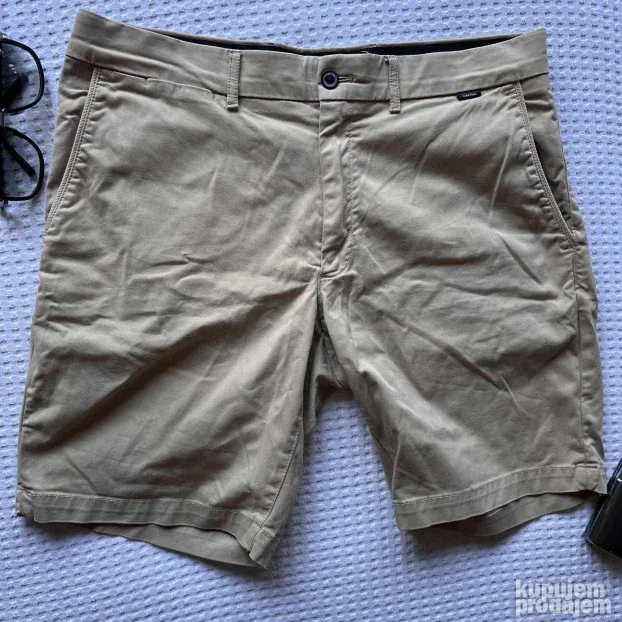 CALVIN KLEIN ORIGINAL muske krem bermude 35 ili XXL - XL
