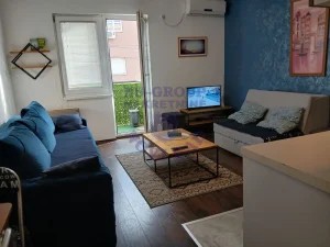 Adice, 0.5 garsonjera, 30 m²