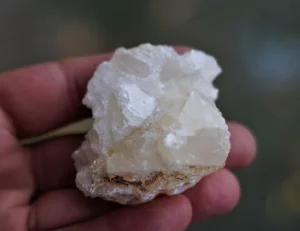 Kalcit prirodni neobradjeni primerak