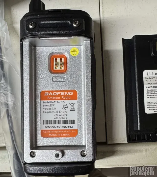 MOTOROLA UV 17 Pro GPS toki voki radio stanica