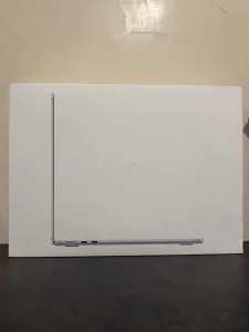 MacBook Air 13" M4 12/256GB