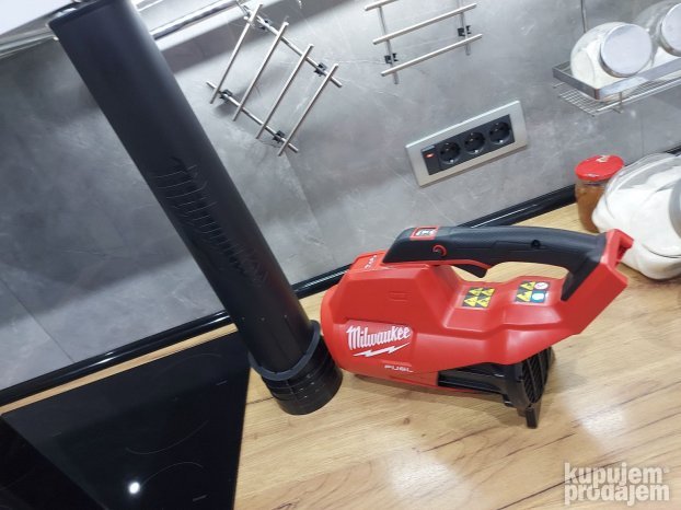 Milwaukee duvaljka M18FBL-0