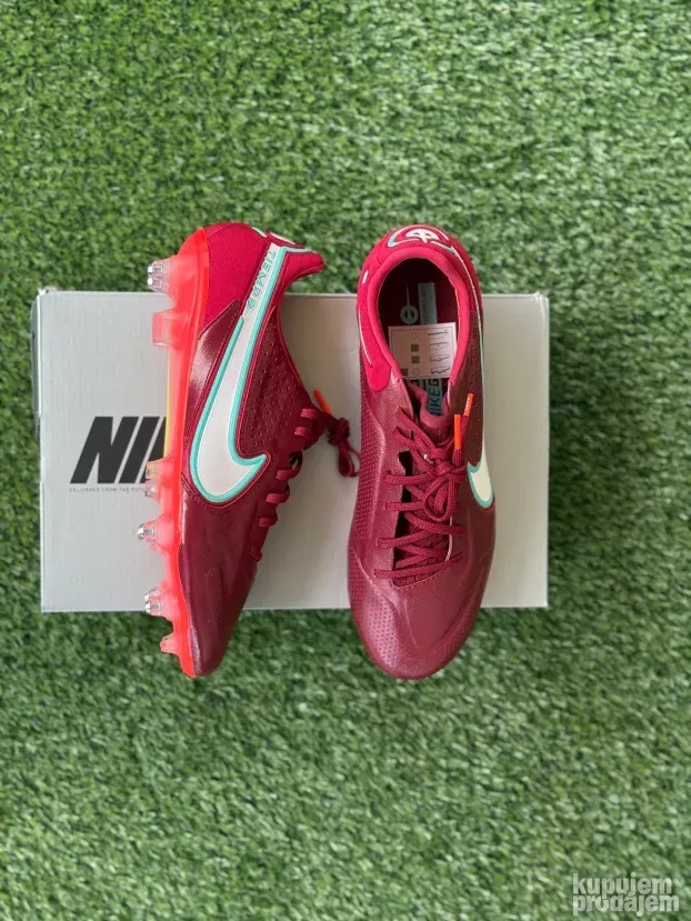 Nike Tiempo Elite 40.5 41 , 42 SG A klasa kopacke