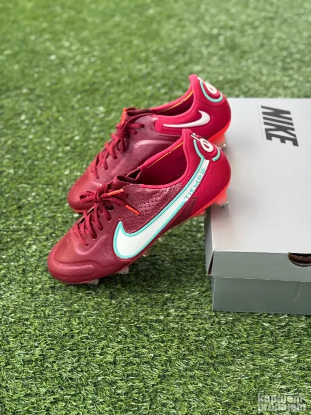 Nike Tiempo Elite 40.5 41 , 42 SG A klasa kopacke