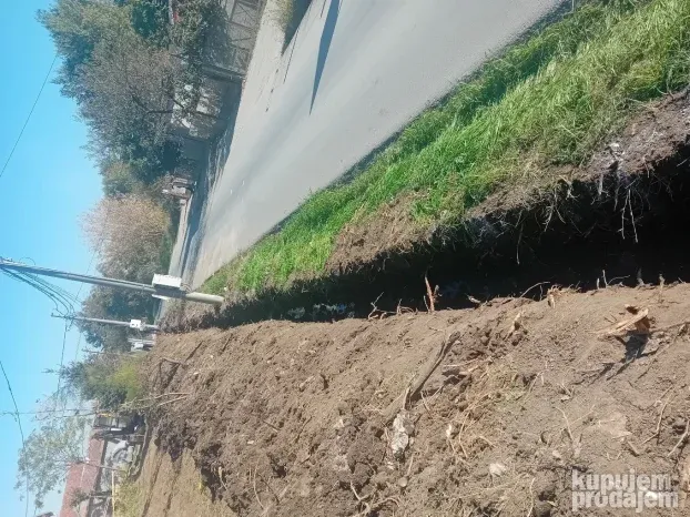 Iskop mini bager-kopanje bagerom -ravnanje-rušenje-odvoz