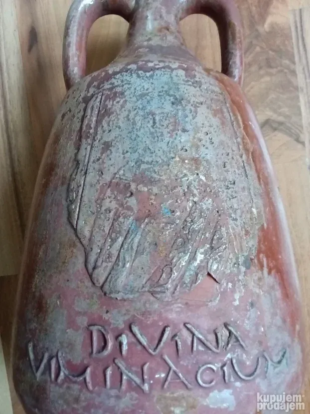 Stara amfora Divina Viminacium