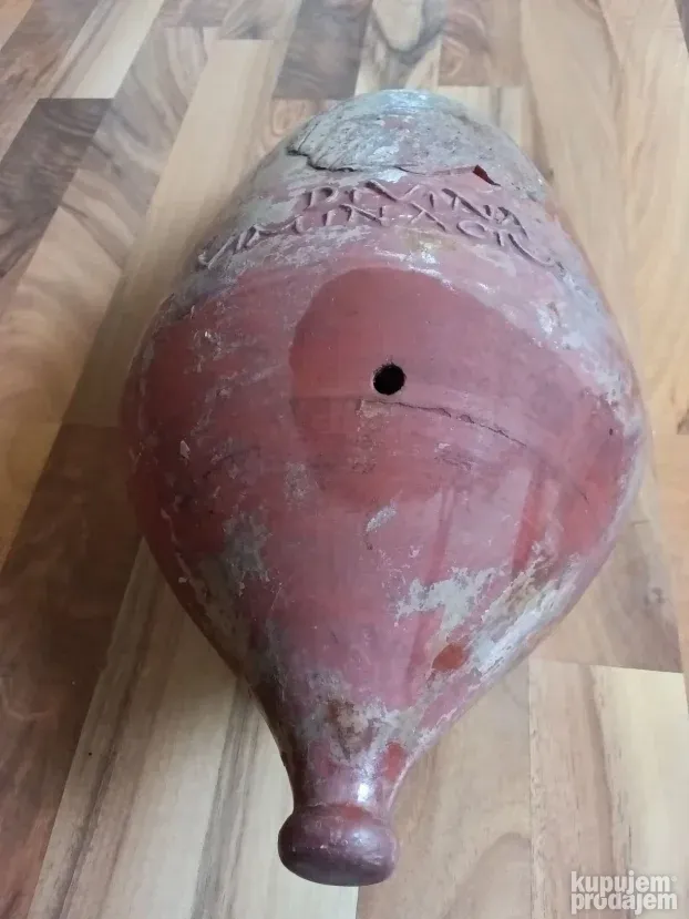 Stara amfora Divina Viminacium
