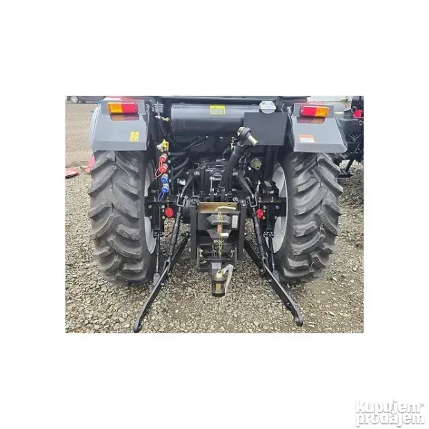 Traktor YTO - 504 4WD, 50 KS