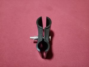 Nosac lampe karabinski  Cvrsta plastika.