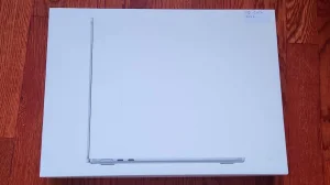 MacBook Air M2 Chip 8/256gb Silver Beli Nov 13"