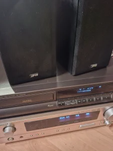 Amstrad SP2000 zvucnici