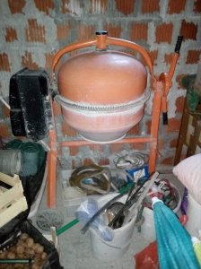 KUPUJEM Mesalica za beton malter