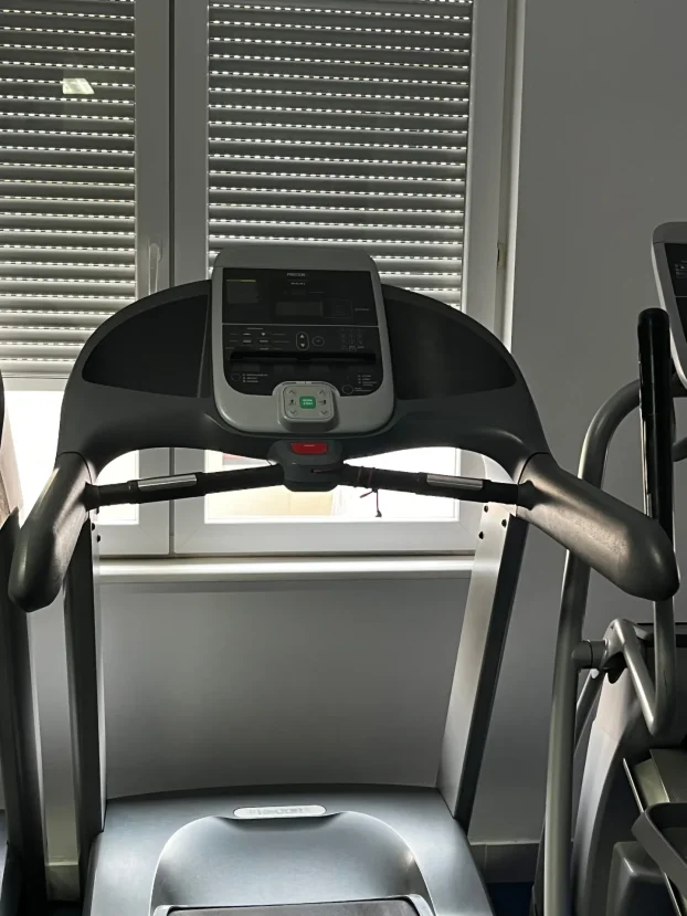 Traka za trčanje PRECORE 954i