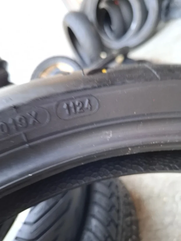 120 70 19 michelin road6 skoro novo