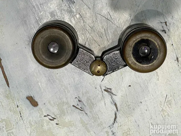 Dvogled damski u solidnom stanju, original USSR