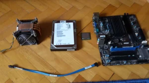 kompjuter komponente komplet