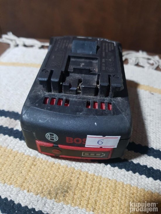 Bosch Baterija 18v 4ah Br.6